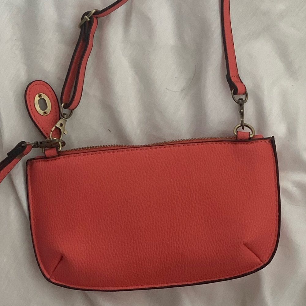 Vegan crossbody  - Picture 2 of 4